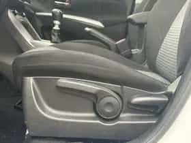 Suzuki S-Cross (2025) thumbnail 13
