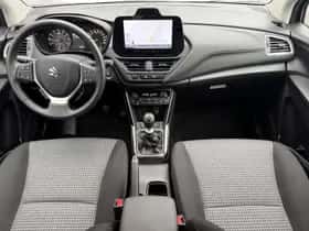 Suzuki S-Cross (2025) thumbnail 4