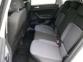 Volkswagen Polo (2024) thumbnail 10