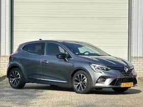 Renault Clio (2023) thumbnail 35