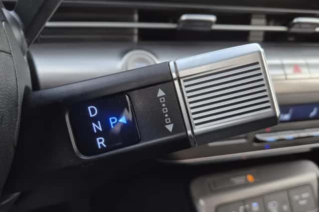 Hyundai Kona (2025) thumbnail 17