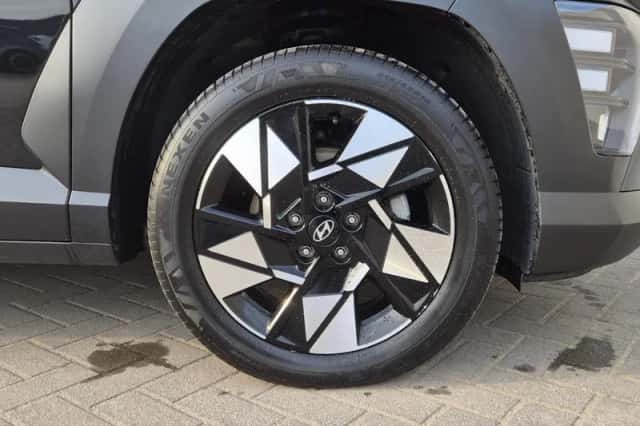 Hyundai Kona (2025) thumbnail 22