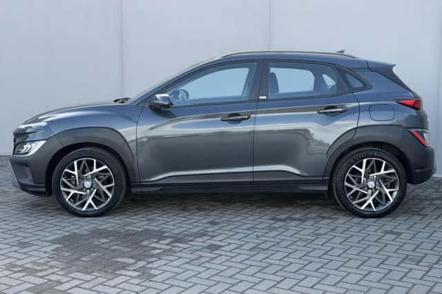 Hyundai Kona (2021) thumbnail 9