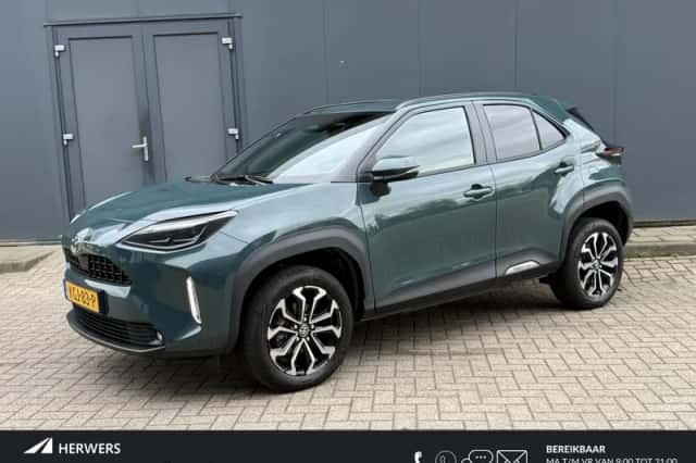 Toyota Yaris Cross (2025) thumbnail 1
