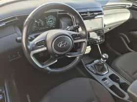 Hyundai Tucson (2022) thumbnail 19
