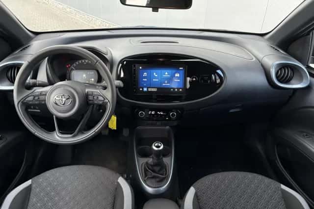Toyota Aygo X (2025) thumbnail 2