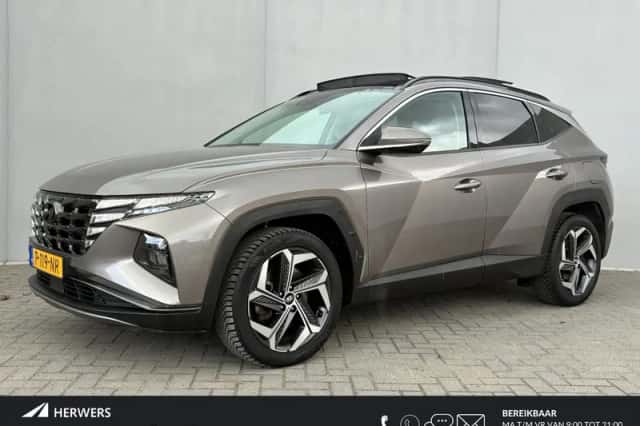 Hyundai Tucson (2022) thumbnail 1