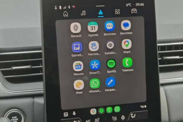 Renault Captur (2025) thumbnail 12