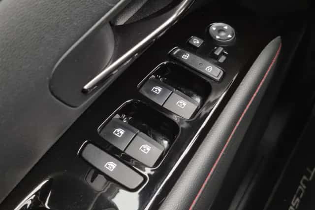 Hyundai Tucson (2022) thumbnail 22