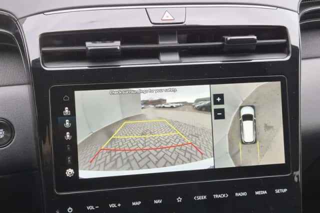Hyundai Tucson (2022) thumbnail 5