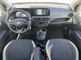 Hyundai i10 (2024) thumbnail 5