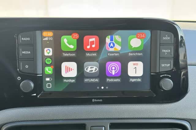 Hyundai i10 (2024) thumbnail 1