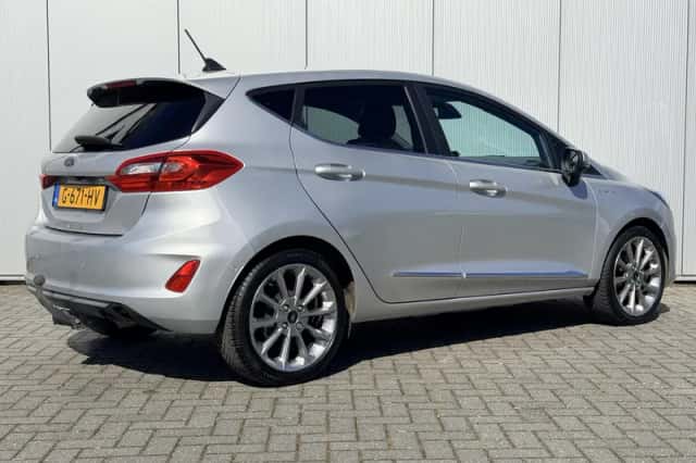 Ford Fiesta (2019) thumbnail 3
