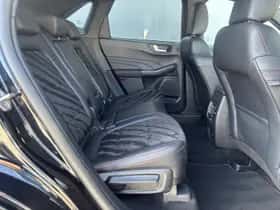 Ford Kuga (2023) thumbnail 55