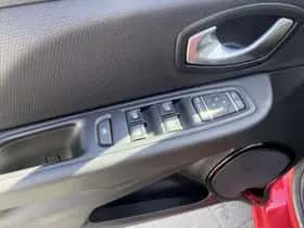 Renault Clio (2019) thumbnail 10