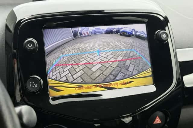 Peugeot 108 (2019) thumbnail 4