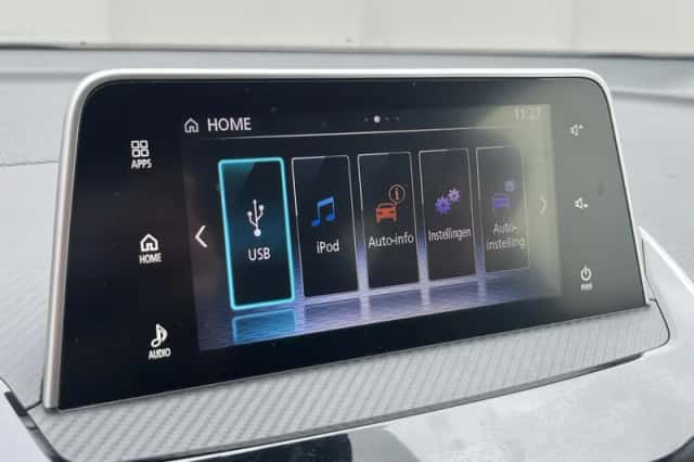 Mitsubishi Eclipse Cross (2019) thumbnail 36