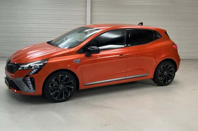 Renault Clio (2024) thumbnail 5