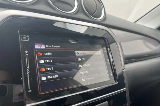 Suzuki Vitara (2020) thumbnail 26