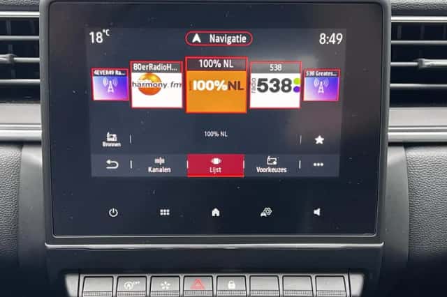 Renault Captur (2023) thumbnail 14