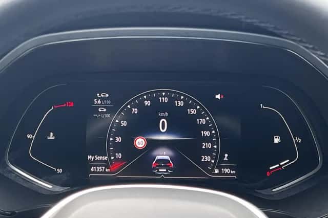 Renault Captur (2023) thumbnail 21