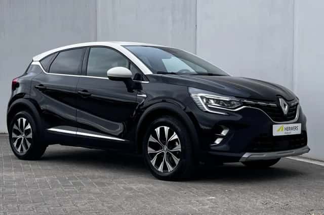 Renault Captur (2023) thumbnail 6