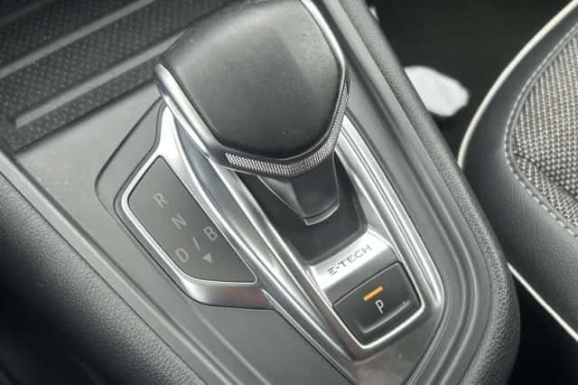 Renault Captur (2021) thumbnail 24