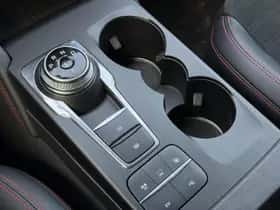Ford Kuga (2024) thumbnail 32