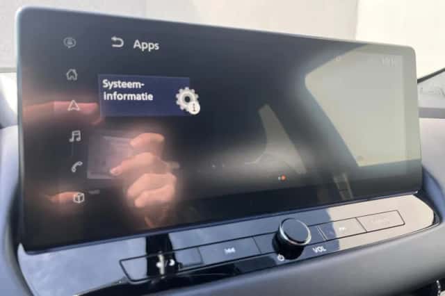 Nissan Qashqai (2023) thumbnail 40
