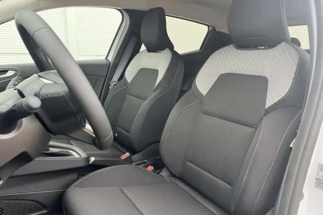 Mitsubishi Colt (2026) thumbnail 6