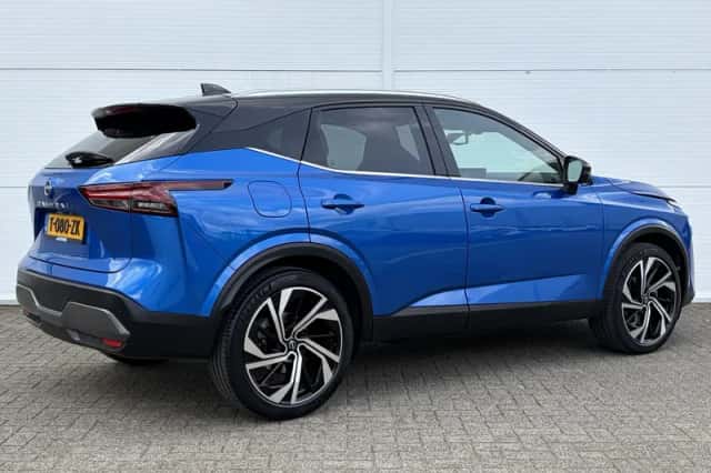 Nissan Qashqai (2023) thumbnail 3