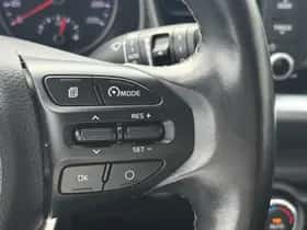 Kia Stonic (2018) thumbnail 21