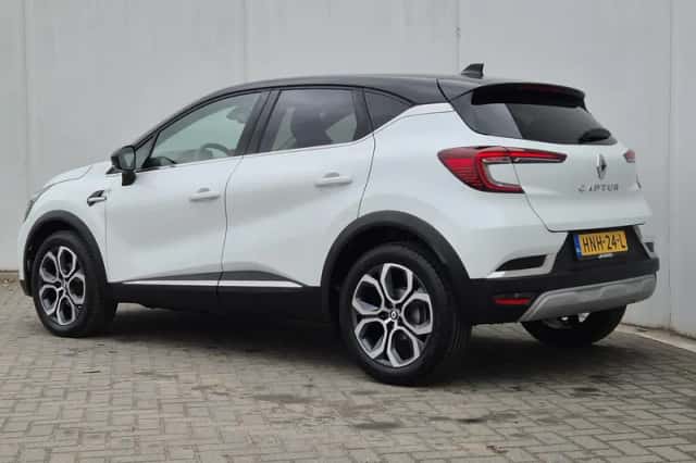 Renault Captur (2024) thumbnail 14