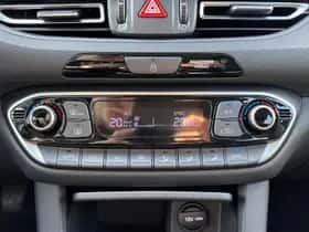 Hyundai i30 (2023) thumbnail 7