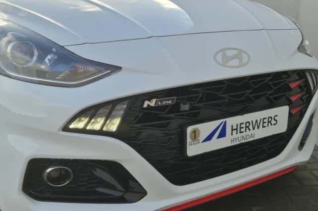 Hyundai i10 (2023) thumbnail 25