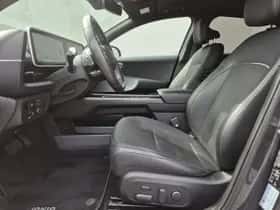 Hyundai Ioniq 6 (2023) thumbnail 10