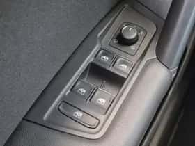 Volkswagen Tiguan (2022) thumbnail 25