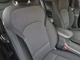 Hyundai i30 (2021) thumbnail 36