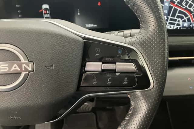Nissan Ariya (2023) thumbnail 17