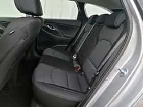 Hyundai i30 (2023) thumbnail 9