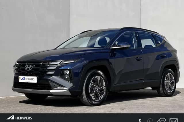 Hyundai Tucson (2024) thumbnail 1