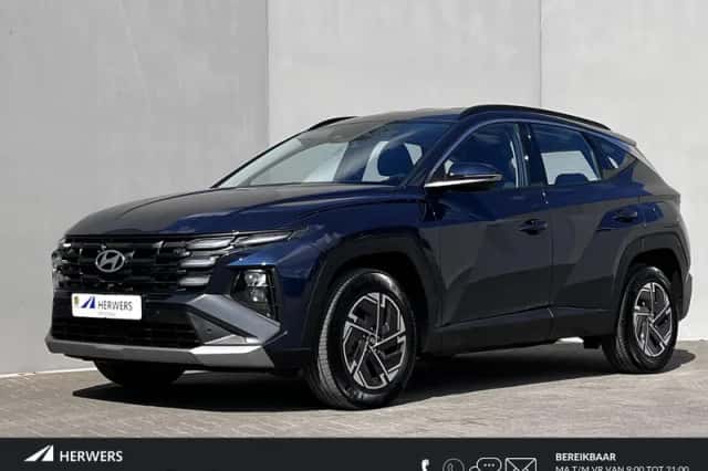 Hyundai Tucson (2024) thumbnail 1