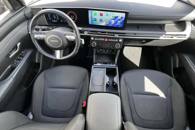 Hyundai Tucson (2024) thumbnail 2