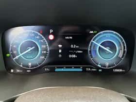 Hyundai Santa Fe (2022) thumbnail 17