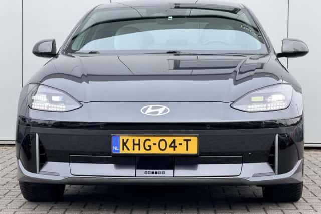 Hyundai Ioniq 6 (2023) thumbnail 28