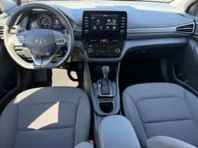 Hyundai Ioniq (2020) thumbnail 5