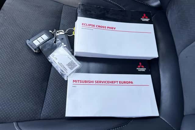 Mitsubishi Eclipse Cross (2022) thumbnail 6