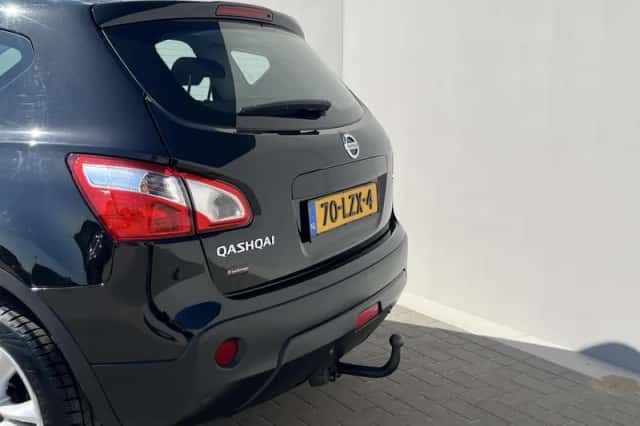 Nissan Qashqai (2010) thumbnail 25