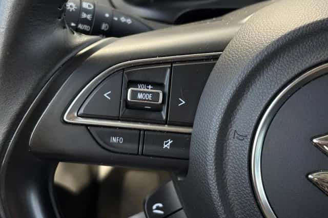 Suzuki Swift (2022) thumbnail 27