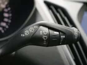 Ford Kuga (2018) thumbnail 32